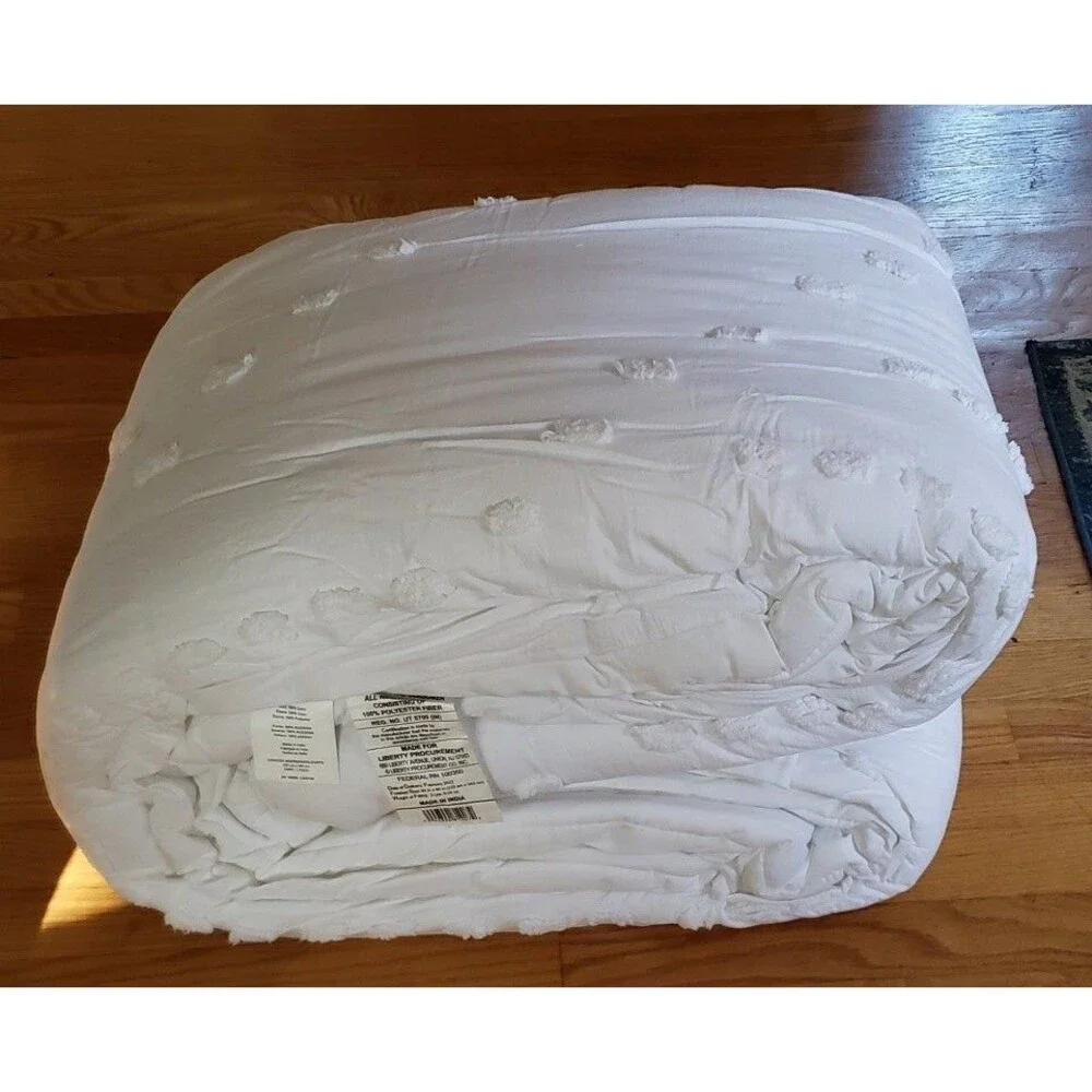 NWT Michaela Tufted Triangles 3-Piece Full/Queen Comforter Set in Bright White